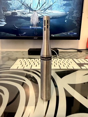 Earthworks SR25 Cardioid Condenser Mic - Image 1 of 4