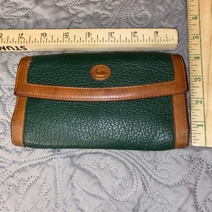 Vtg Dooney & Bourke Green Pebbled Leather Trifold Checkbook Wallet See All Photo - Picture 1 of 7