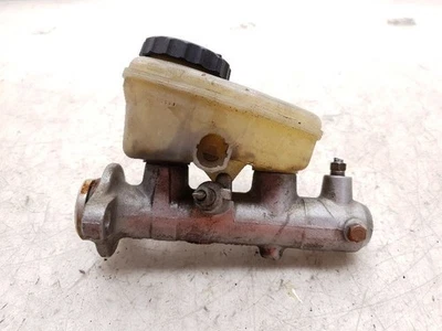 95-97 LEXUS LS400  4.0L RWD BRAKE MASTER CYLINDER ASSEMBLY  - Image 1 of 4