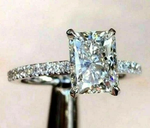 Verlobungsring mit 3,25 kt simuliertem Diamanten im Radiant Cut massiv 14... - Bild 1 von 3
