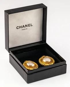 Chanel Costume Clip-On Gold-Plated Pearl Earrings w/ Original Box - Picture 1 of 10