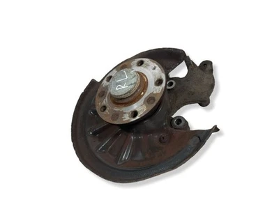 Volkswagen Golf MK7 Rear Left Wheel Hub Spindle Knuckle Assembly 2017 - Image 1 of 4