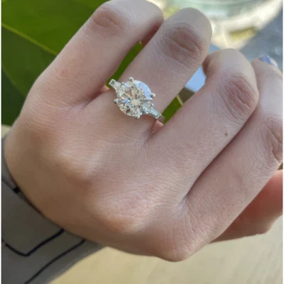 14k Gold Engagement Ring Round Cut Diamond 3.40 Ct IGI Lab Created White E F  VS - Image 1 of 4