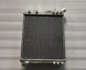 Radiator Fit Audi R8 4.2L V8 / 5.2L V10 FSI 2007-2015 Aluminum 420121252A - Picture 1 of 3