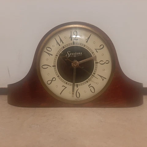 Vintage Sessions Model 3W Electric Mantle Clock 60 Cycle Fix or Repair Cover