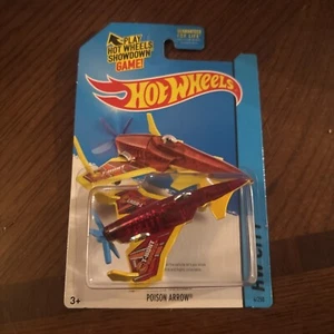 Hot Wheels Poison Arrow Treasure Hunt HW City 2014 - BFC30 New NRFP Red 1:64 - Picture 1 of 2