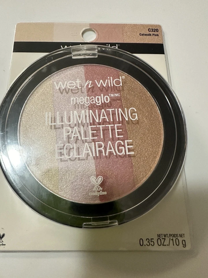 Wet & Wild - Illuminating Palette Catwalk Pink - Image 1 of 3