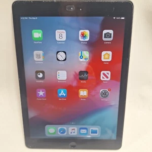 Apple iPad Air 9,7" 32GB Grigio Siderale A1474 MD786LL/A Solo Wifi Ottimo (NM) - Foto 1 di 9