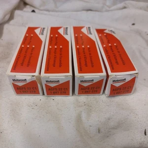 Motorcraft Spark Plugs X4 AGFS 22 C1 SIERRA , FIESTA, ESCORT - Picture 1 of 4