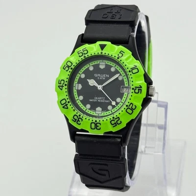 Men's Vintage GRUEN Diver Style 35mm Quartz Watch, Green Bezel, Black Band, Date - Image 1 of 4