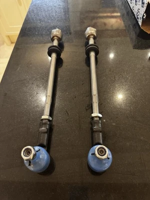 Porsche 944 Tie Rod Assembly   (1982-1986) 924(1986-1988 - Image 1 of 2