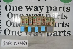 8272006041 LEXUS ES330 2003-06 Engine Fuse Relay Box Junction Block 10F8 454 B5 - Picture 1 of 4
