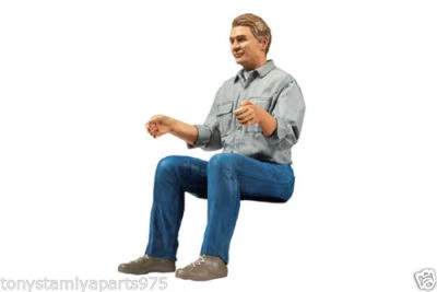 TAMIYA RC Tractor Truck Driver Figure 1:14 Assembly Kit 56536 - Image 1 of 3