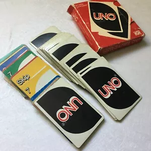 Vintage IGI Original UNO 2 to 10 Players Card Game w/ manual & Case - Picture 1 of 3