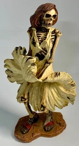 Vintage Halloween Skeleton Lady Victorian Dress Figure Figurine - Bild 1 von 4