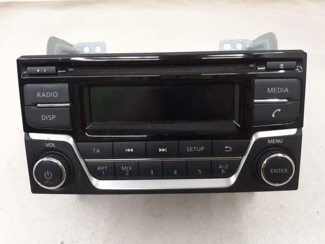 Autorradio original NISSAN JUKE 1 PHASE 2 25915BV80A - Imagen 1 de 4
