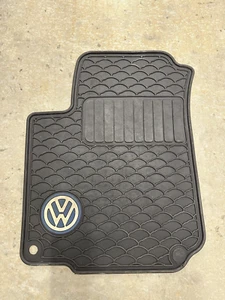 Vw Volkswagen Beetle 1998-2010 Floor mat oem used rubber monster mk4 Jetta golf - Picture 1 of 5