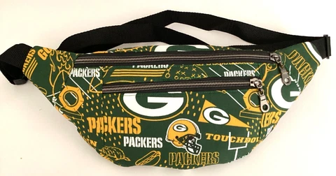 GREEN BAY PACKERS FANNY PACK Cover
