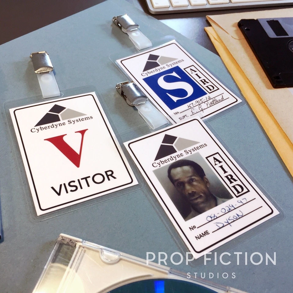 T2: Judgment Day - Cyberdyne Cosplay Security Passes / Prop T-1000 Display Card - Image 1 of 1