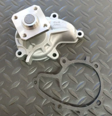 GMB Engine Water Pump - 150-1310 / 21010-V5528 - Fits Nissan 200SX 1984-1988 - Image 1 of 4
