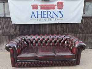 *Vintage Oxblood Leather Chesterfield sofa 3 Seater FREE DELIVERY 🚚* - Picture 1 of 16