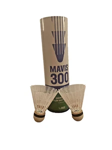 Yonex Mavis 300 White Nylon Shuttlecocks 1/2 doz - Picture 1 of 3