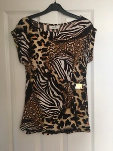 Stylish Wallis animal print top. Size S petite - Picture 1 of 6