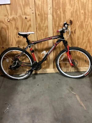 Specialized Hardrock SR Suntour Xct-v2-MLO In Very Good Condition - Image 1 of 4