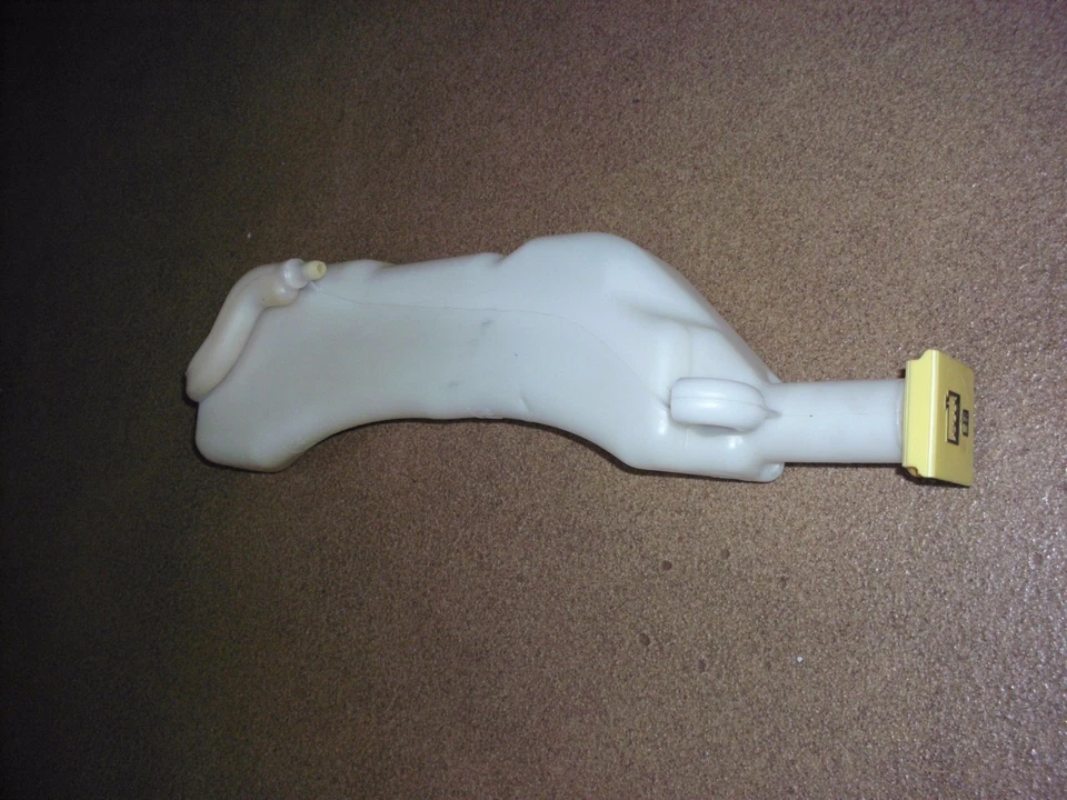 Dodge Grand Caravan 4677569AB CH3014115 depósito de refrigerante Town and Country Foto 1 de 1