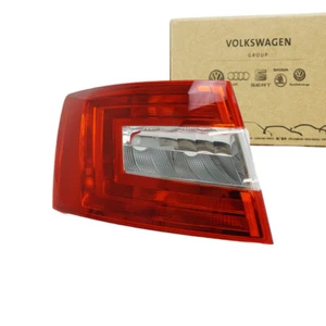 Original Skoda Octavia 5E Rückleuchte links 5E5945111 Heckleuchte LED - Bild 1 von 5