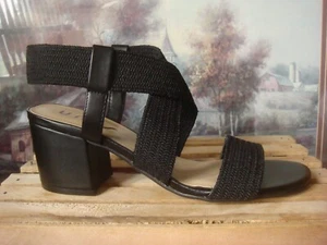 NEU IM KARTON ~ UNISA UNELZIE SCHWARZE ELASTISCHE CANVAS X-KREUZRIEMEN GROBER ABSATZ SANDALEN ~ 8M - Bild 1 von 8
