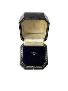 1990 Sapphire Ring 9ct Gold Sapphire Vintage Ring Vintage Gold Ring - Size K 1/2 - Picture 1 of 15