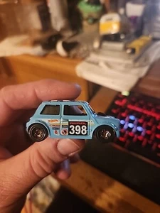 Hot Wheels MINI COOPER 1:64 DIECAST CAR Blue w Checkered Roof #396 Loose - Picture 1 of 6
