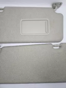 Par de parasoles Nissan Versa 2007-2012 beige tostado conductor pasajero OEM a cuadros - Imagen 1 de 8