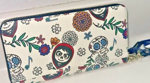!New Disney Dooney & Bourke Wristlet Wallet Coco Miguel Dia de los Muertos - Picture 1 of 2
