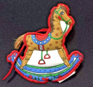 Ornement de Noël cheval de loisir à bascule souple en tissu Hallmark vintage pour collection - Photo 1/3