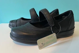 Apex Lisa Women's Black Classic Mary Jane Flat 7.5 Wide - Picture 1 of 9