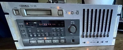 Tascam DA-88 8 Track Digital Multitrack READ - Image 1 of 4