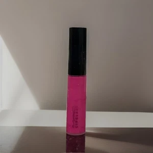 MAC Lipglass in Girl About Town - sehr seltene und eingestellte Farbe - Bild 1 von 5