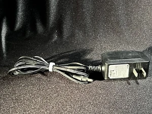 LG WA-12M12FU OEM AC/DC Power Wire ( 12V | 1A ) 50 - 60 HZ .5A - Picture 1 of 3