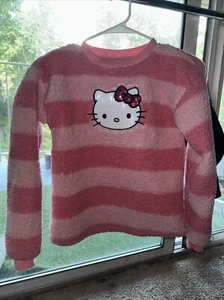 Hello Kitty SANRIO Furry Fleece Pink Soft Sweater Sleepwear Girls Size S/12 - Picture 1 of 3