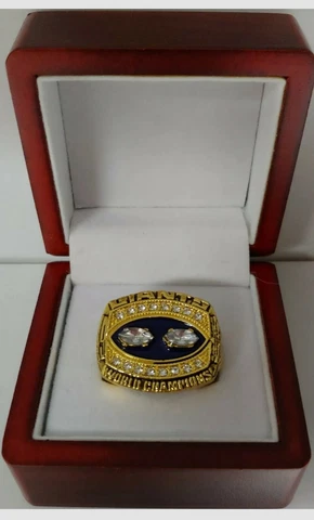 Lawrence Taylor - 1990 New York Giants Super Bowl Ring Ring WITH Wooden Box Cover