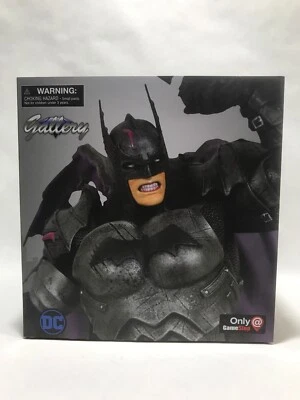 Estátua BATMAN DC Quadrinhos Edição Blindada Figura Diorama PVC Galeria Cavaleiro das Trevas - Imagem 1 de 4
