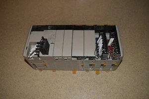  OMRON PROGRAMMABLE CONTROLLER CPU UNIT CQM1H-CPU21, OC221 (3) (R9) - Picture 1 of 3