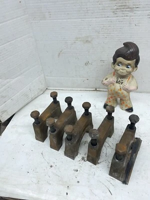 AMC JAVELIN JEEP V8 TAPAS DE COJINETE PRINCIPAL PERNOS OEM 290 304 343 360 390 401 Foto 1 de 4