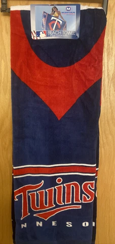 Minnesota Twins MLB 30” x 60” Cotton Beach Towel ( New) Cover