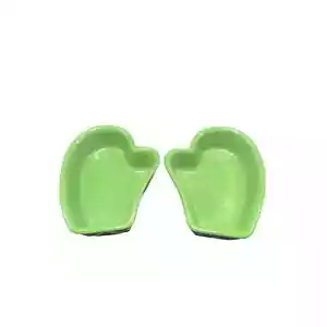 Juego de 2 platos de caramelo/condimento/bebida verde en forma de medio Pfaltzgraff - Usado en excelente condición - Imagen 1 de 3