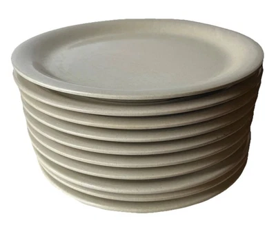 Set 10 Piatti Carlisle Durus 9" Plastica Beige Tan OTTIMO Pranzo Caffetteria - Immagine 1 di 3