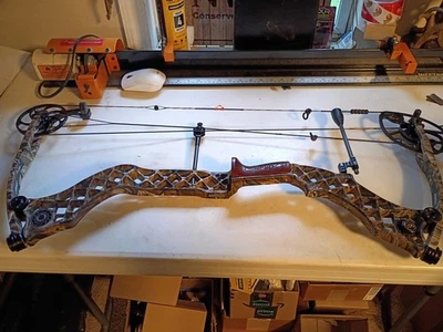 Mathews Helium Compound 70 фунтов 28 дюймов камуфляж для рисования потерянный  - Изображение 1 из 4