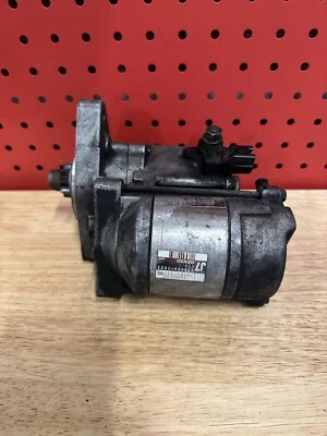 Starter For Lexus GS300 2001 2002 2003 2004 2005 IS300 1998-2005 3.0L - 17747 - Image 1 of 4